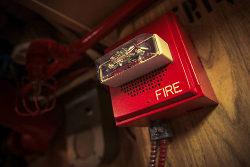 Fire alarm with strobe safety device